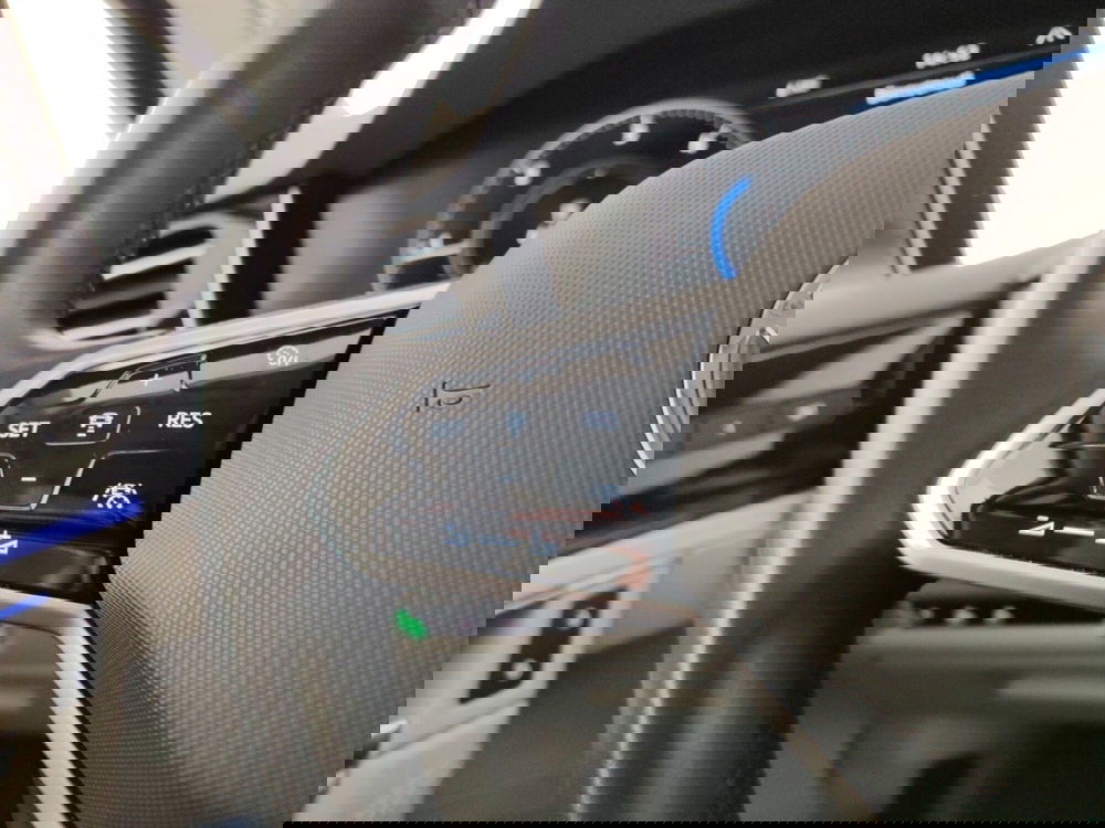 Volkswagen Touareg usata a Massa-Carrara (16)