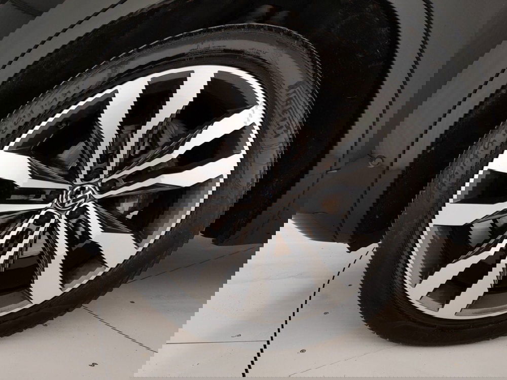 Volkswagen Touareg usata a Massa-Carrara (6)