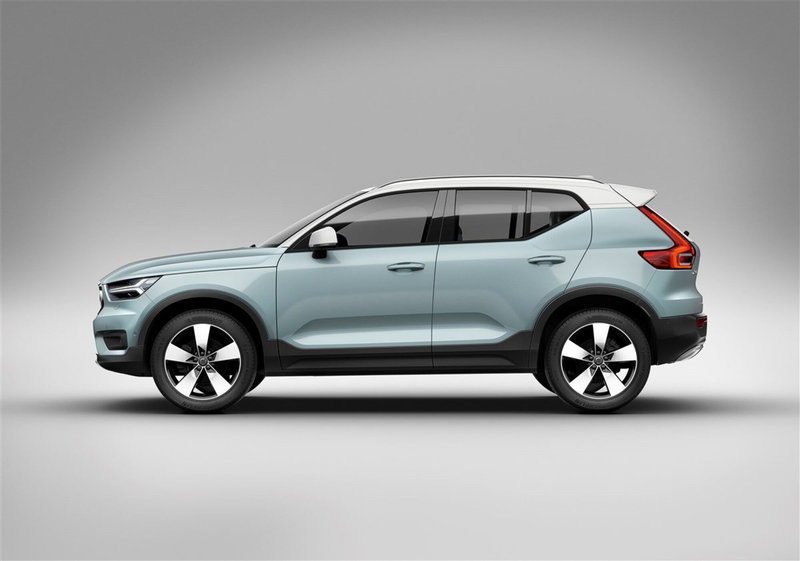 Volvo XC40 usata a Palermo (8)