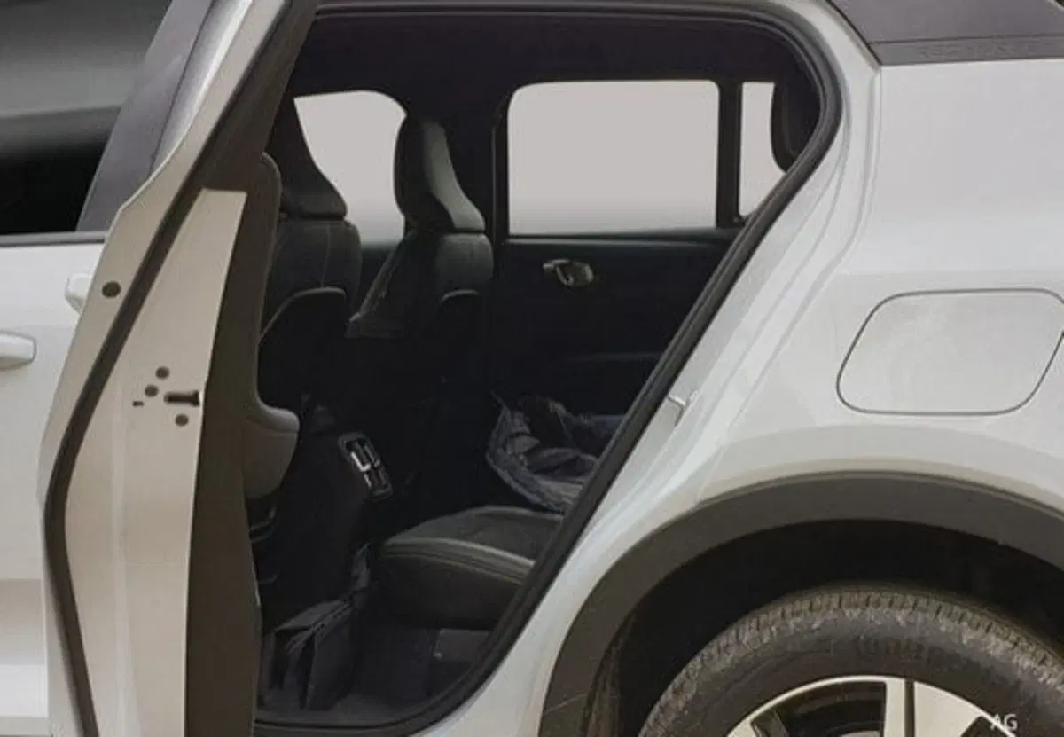 Volvo XC40 usata a Palermo (11)