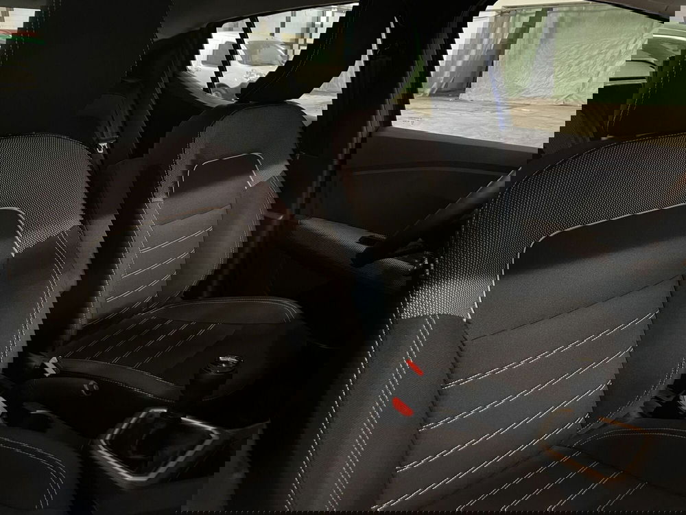 Dacia Sandero usata a Milano (13)