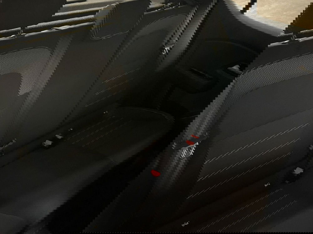 Dacia Sandero usata a Milano (14)