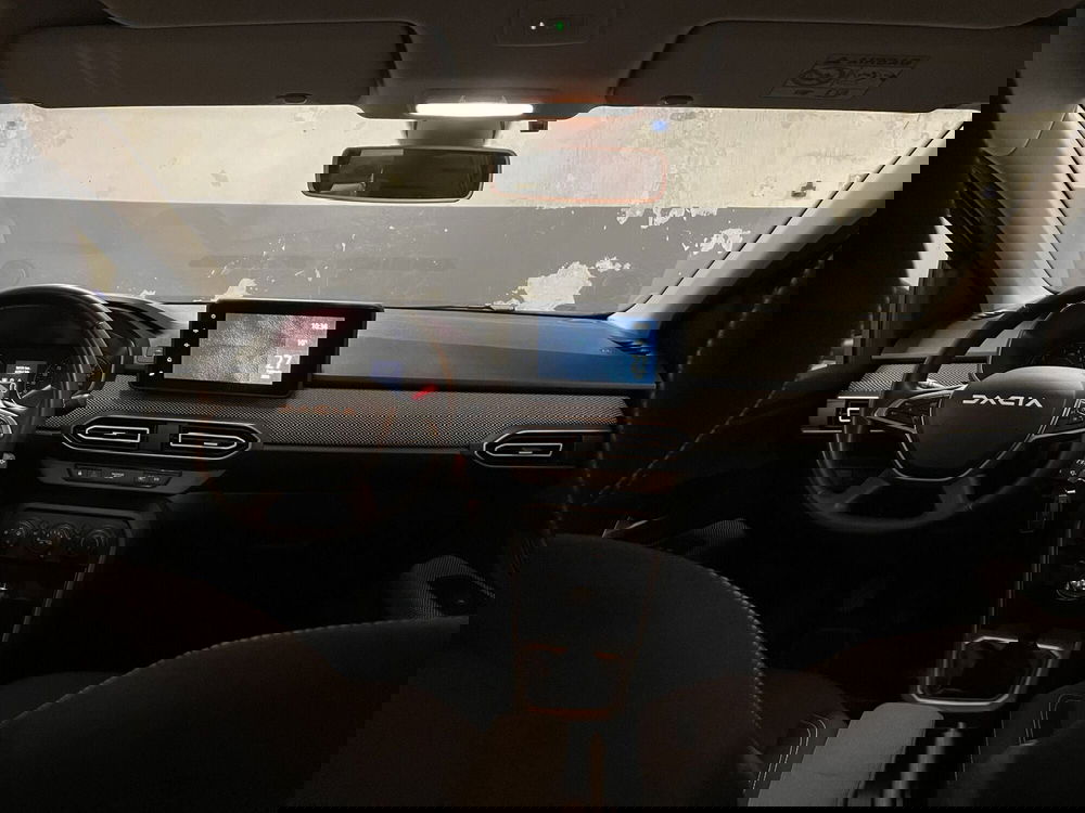 Dacia Sandero usata a Milano (15)