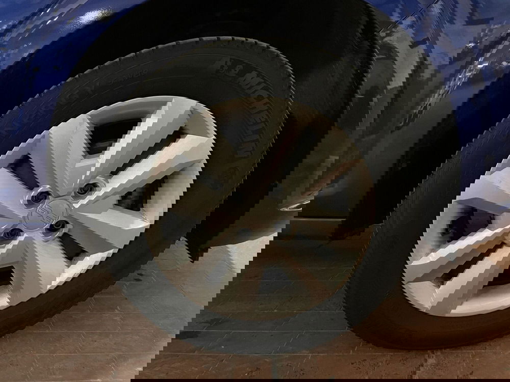 Dacia Sandero usata a Milano (8)