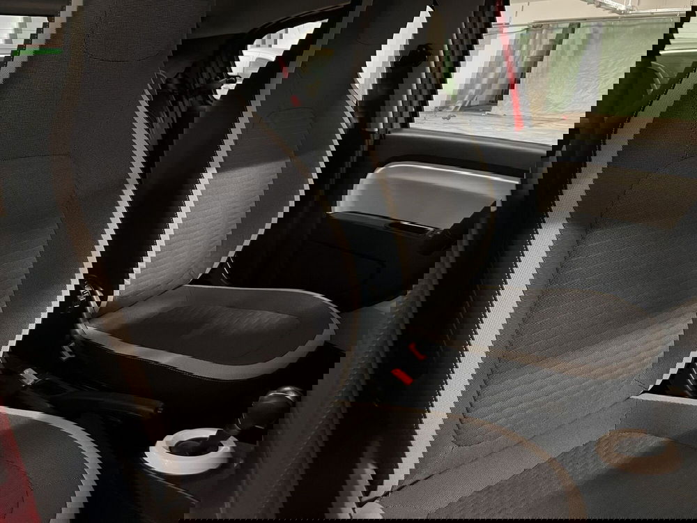 Renault Twingo usata a Milano (14)