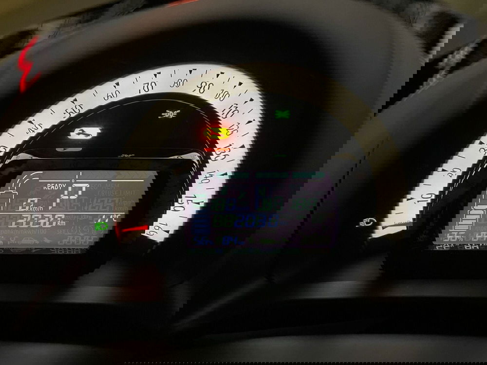 Renault Twingo usata a Milano (8)