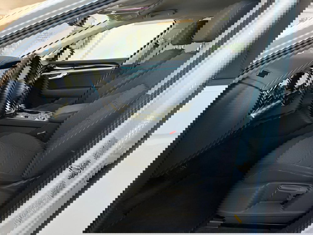 Volkswagen Touareg usata a Bari (11)