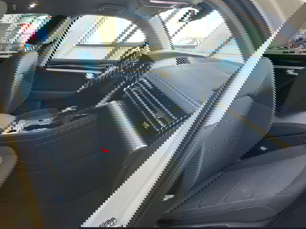 Volkswagen Touareg usata a Bari (14)