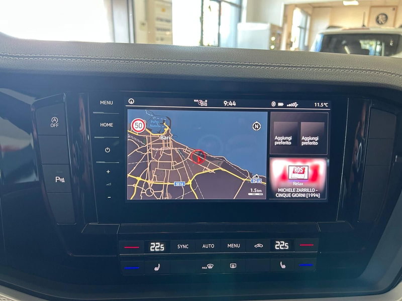 Volkswagen Touareg usata a Bari (16)