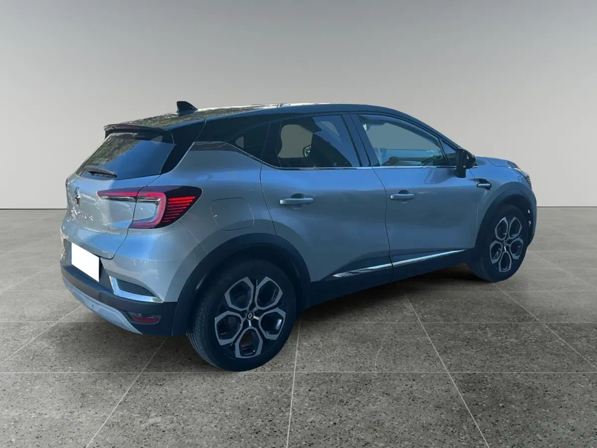 Renault Captur usata a Roma (2)