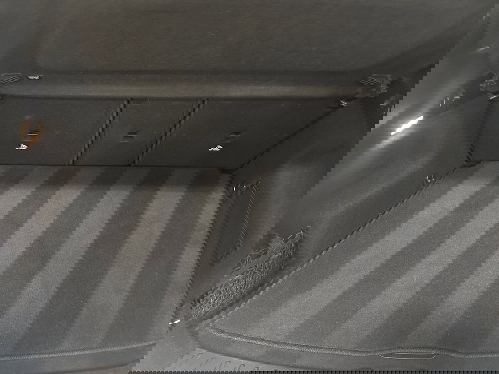 Mercedes-Benz GLA SUV usata a Firenze (8)