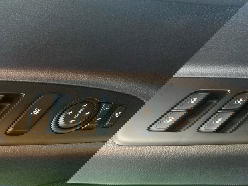 Kia Stonic usata a Reggio Calabria (19)