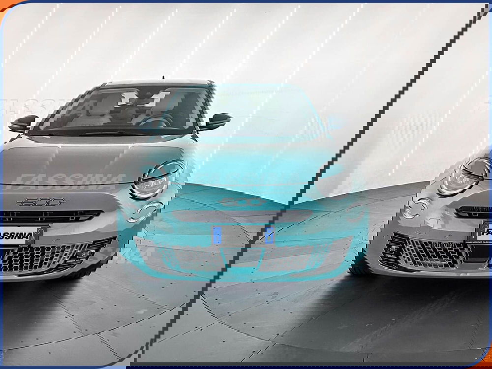 Fiat 600 usata a Milano (2)