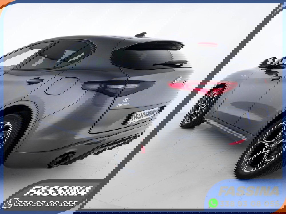 Alfa Romeo Stelvio usata a Milano (4)