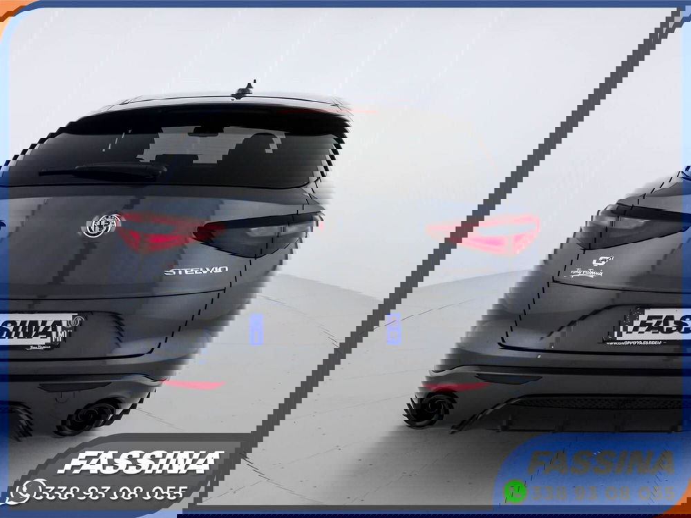 Alfa Romeo Stelvio usata a Milano (5)