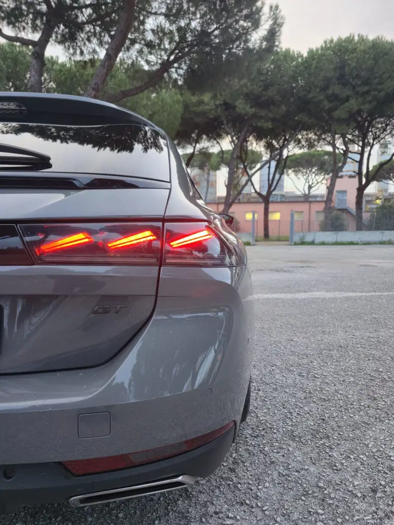 Peugeot 508 SW usata a Massa-Carrara (20)