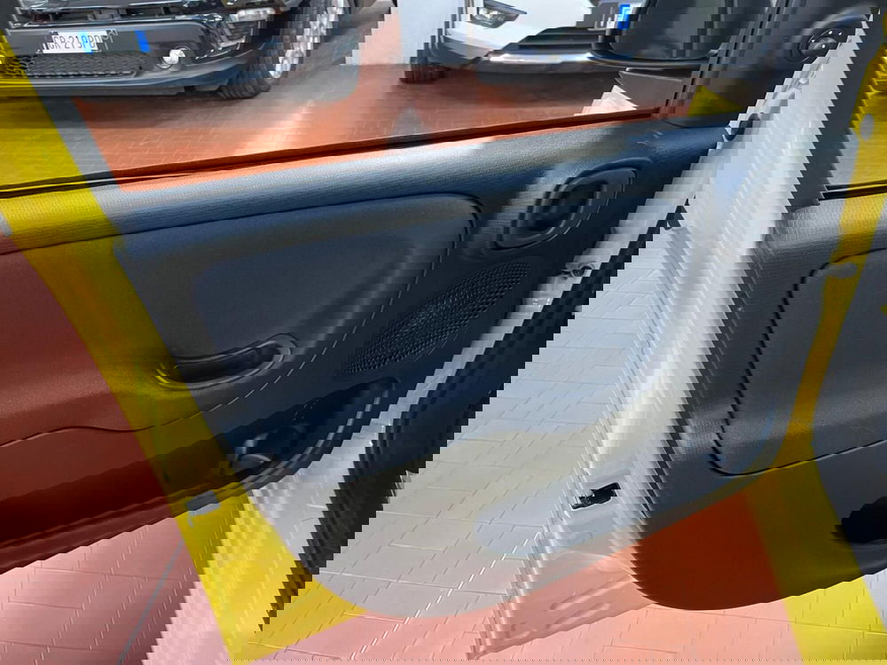 Fiat Panda nuova a Lucca (10)