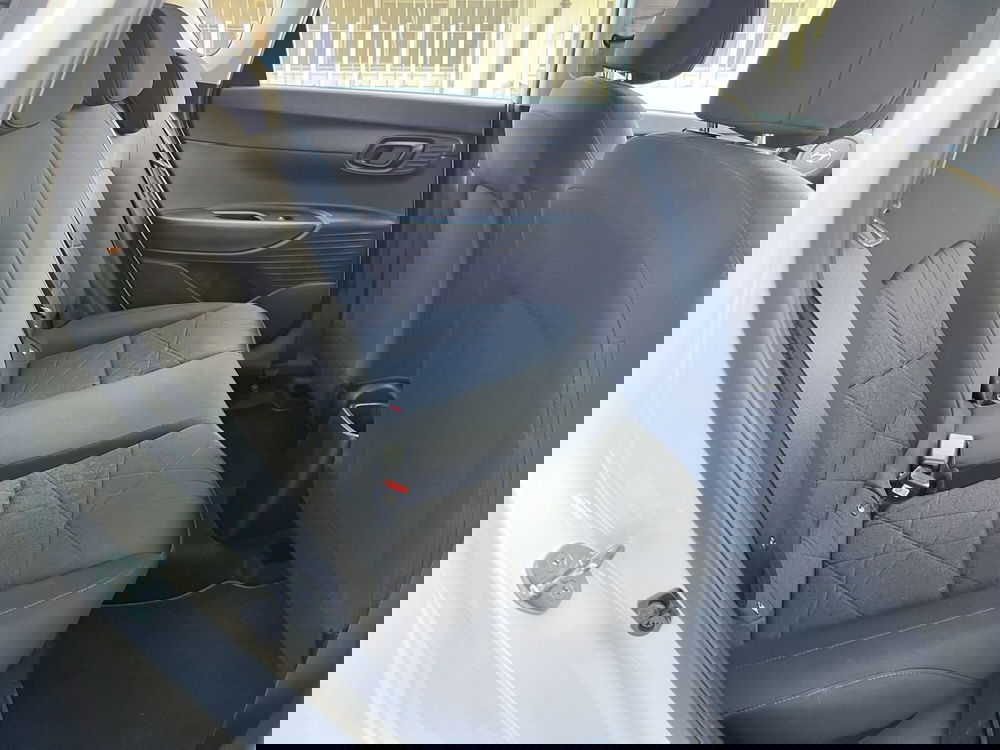 Hyundai Bayon usata a Chieti (11)