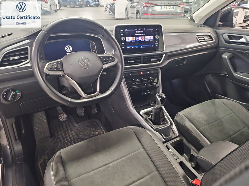 Volkswagen T-Roc usata a Genova (12)
