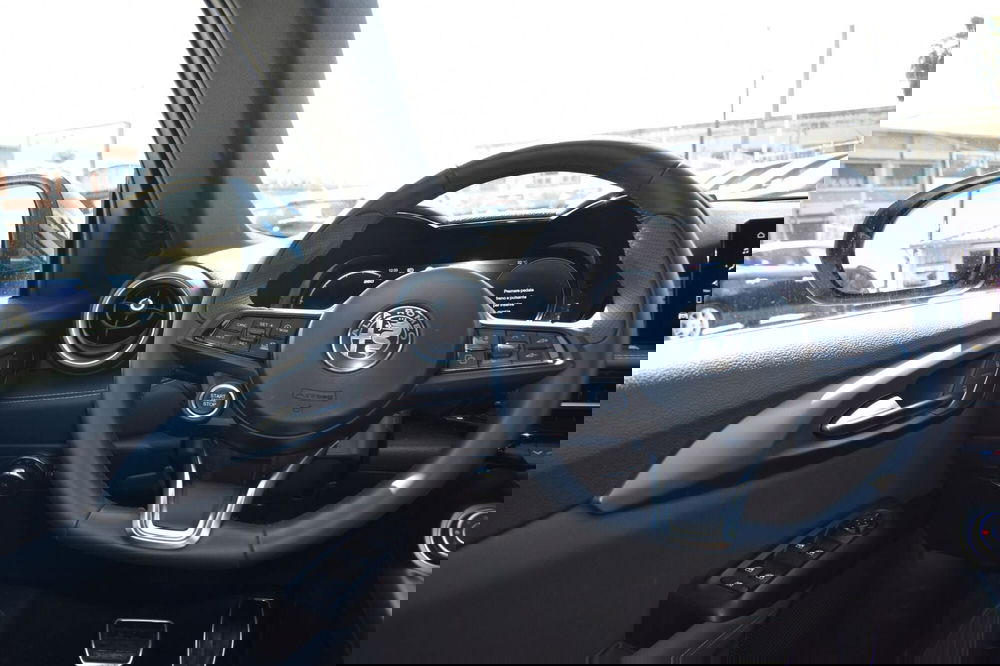 Alfa Romeo Tonale usata a Catania (12)