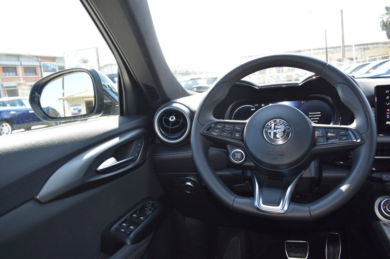 Alfa Romeo Tonale usata a Catania (12)