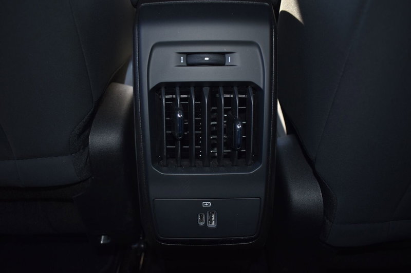 Alfa Romeo Tonale usata a Catania (19)