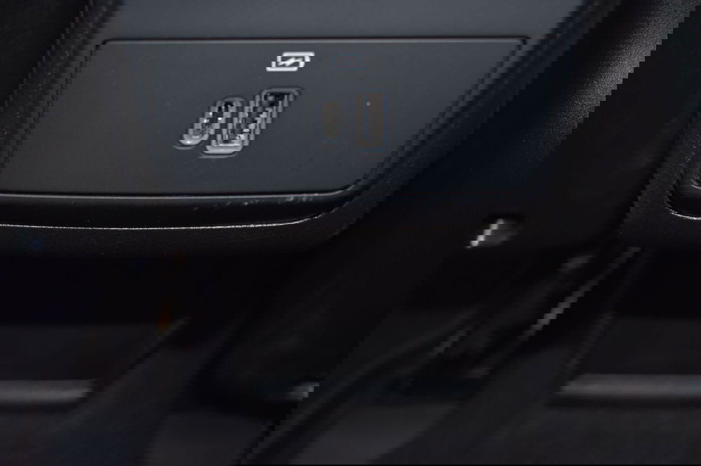 Alfa Romeo Tonale usata a Catania (20)