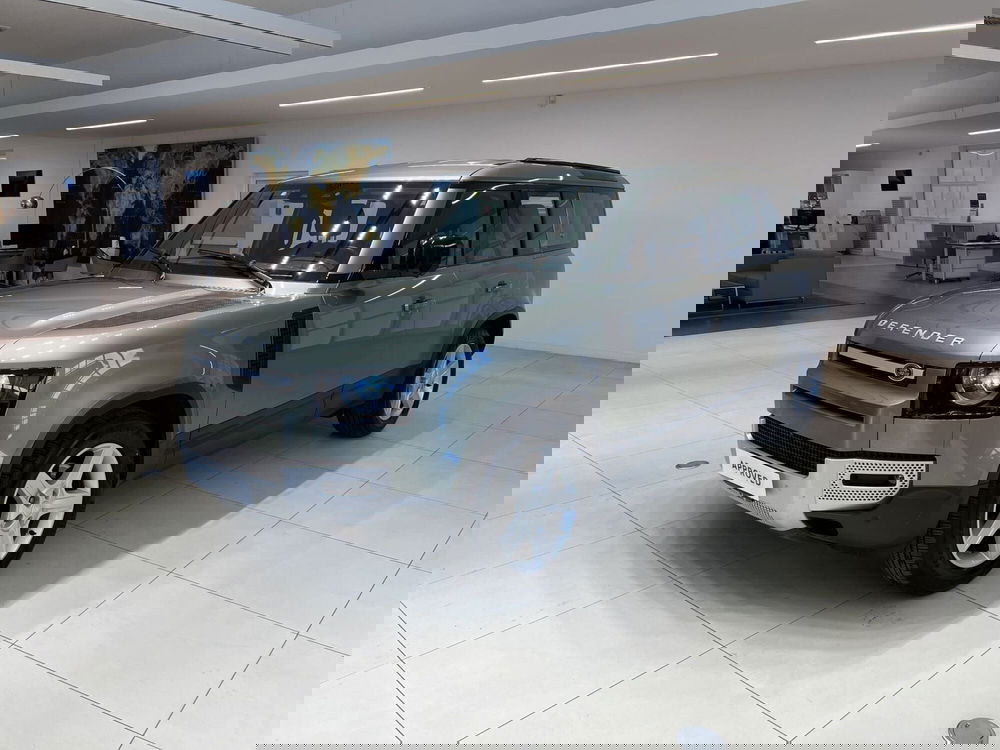 Land Rover Defender usata a Forlì-Cesena