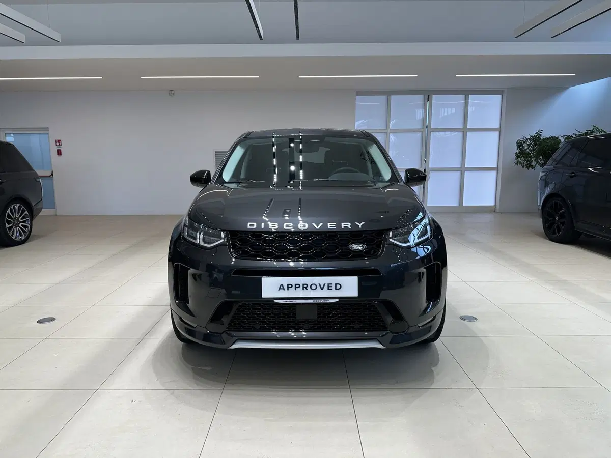 Land Rover Discovery Sport nuova a Forlì-Cesena (8)