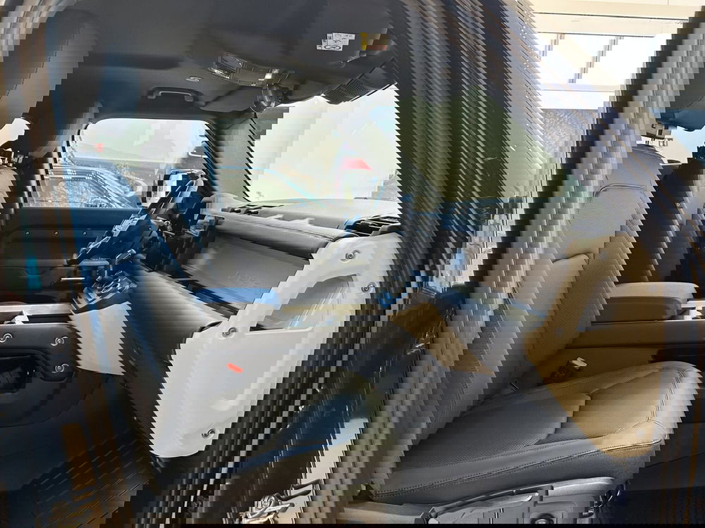 Land Rover Defender usata a Forlì-Cesena (3)