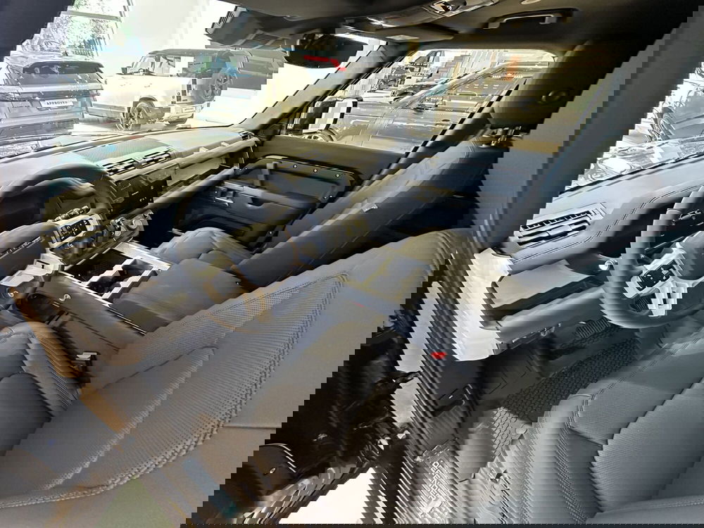 Land Rover Defender usata a Forlì-Cesena (4)