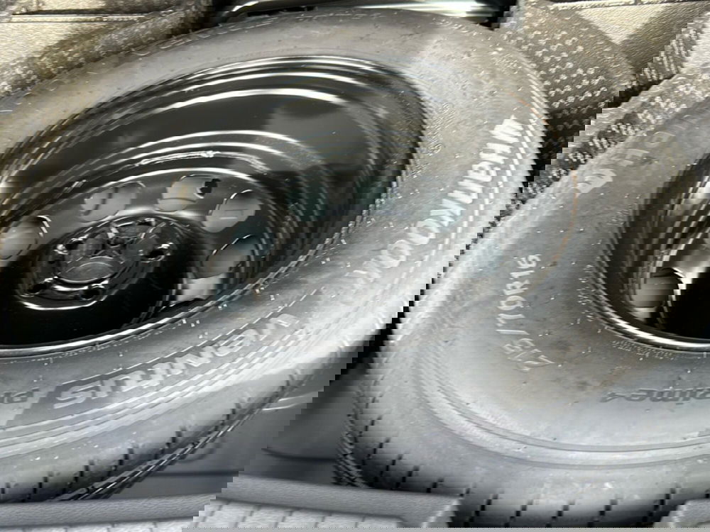 Dacia Duster usata a Latina (11)