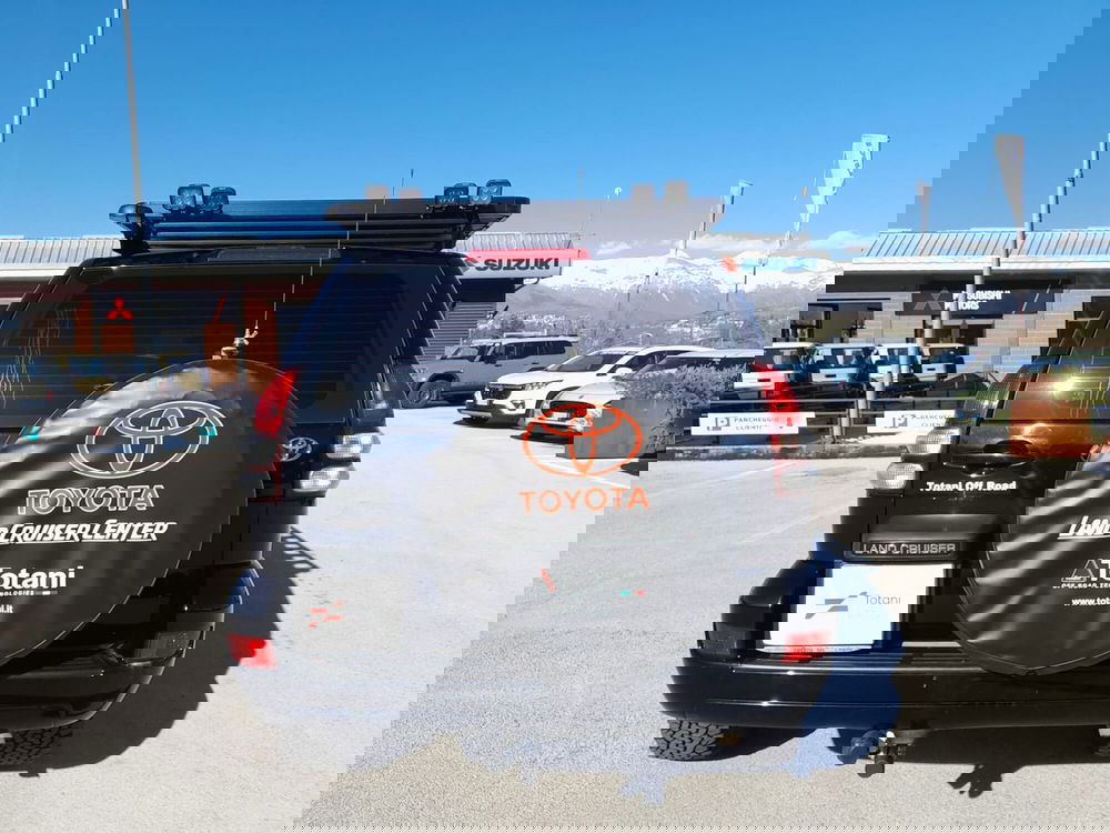 Toyota Land Cruiser usata a L'Aquila (5)
