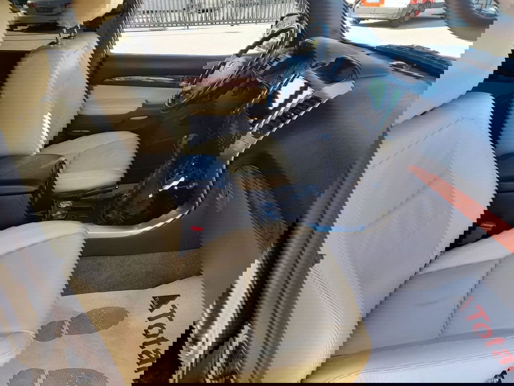 Toyota Land Cruiser usata a L'Aquila (9)