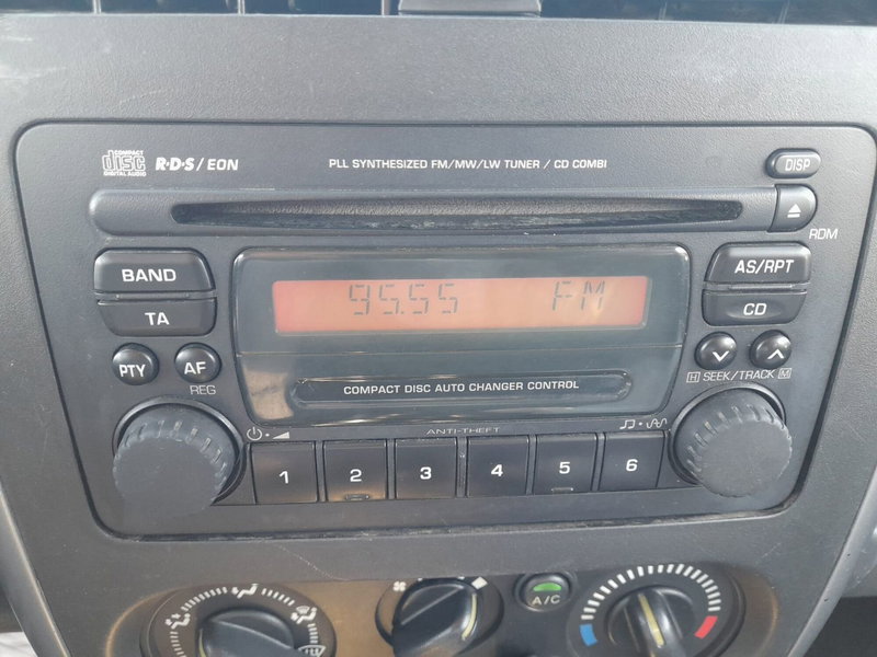 Suzuki Jimny usata a L'Aquila (18)