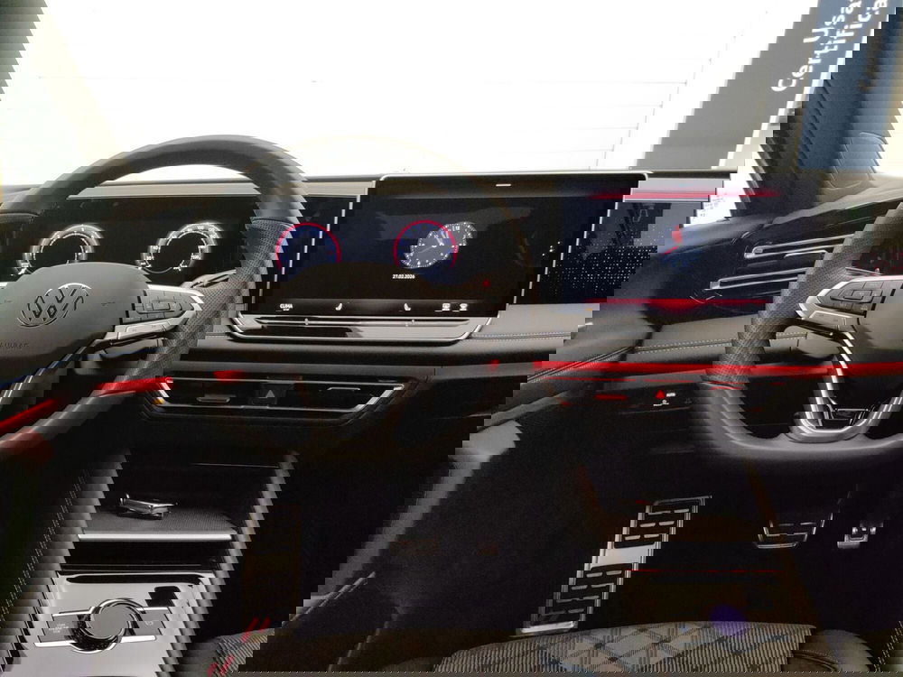 Volkswagen Tiguan usata a Varese (12)