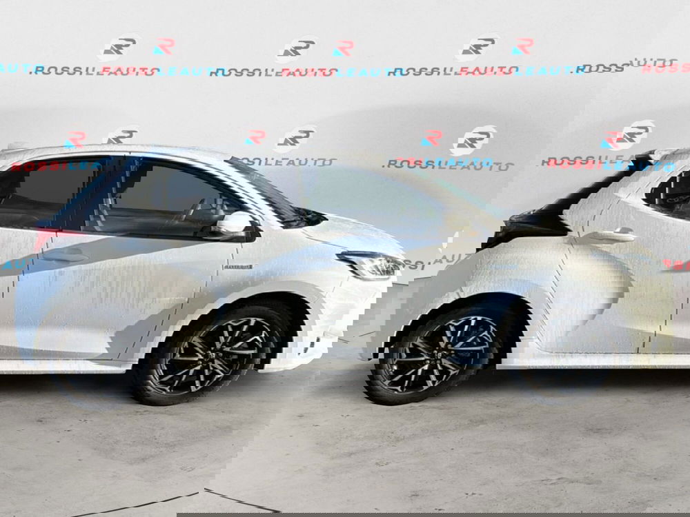 Toyota Yaris usata a Massa-Carrara (2)