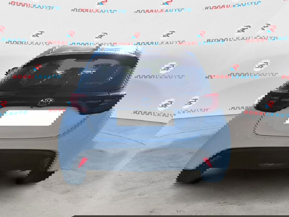 Toyota Yaris usata a Massa-Carrara (4)