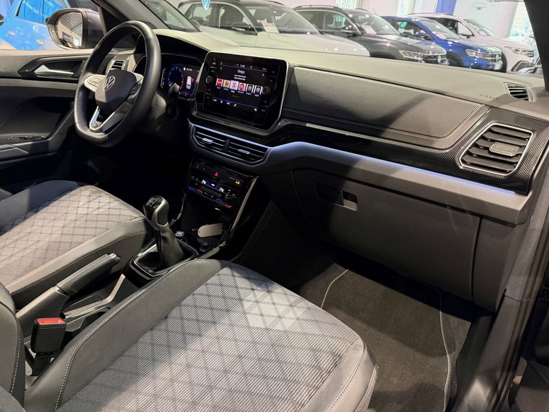 Volkswagen T-Cross usata a Genova (11)