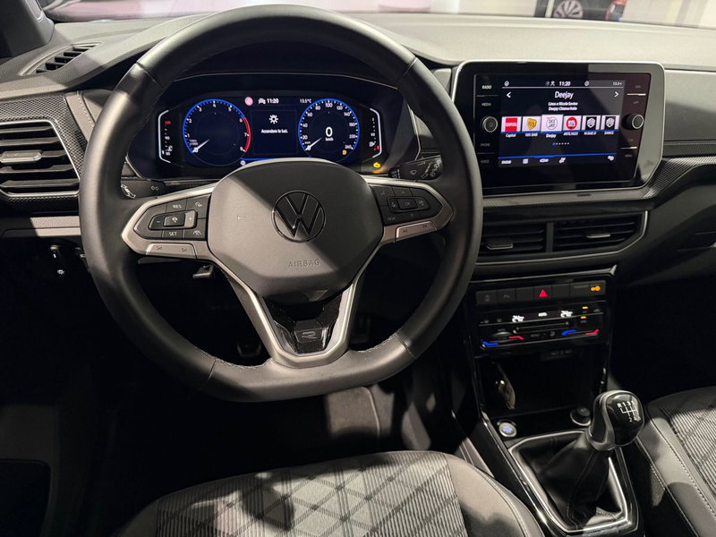 Volkswagen T-Cross usata a Genova (12)