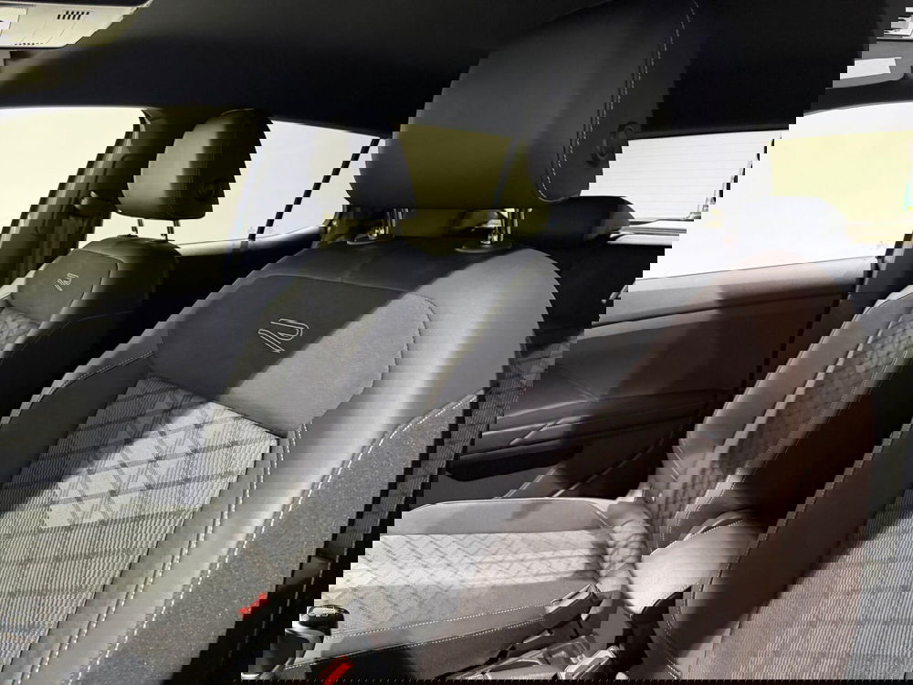 Volkswagen T-Cross usata a Genova (9)