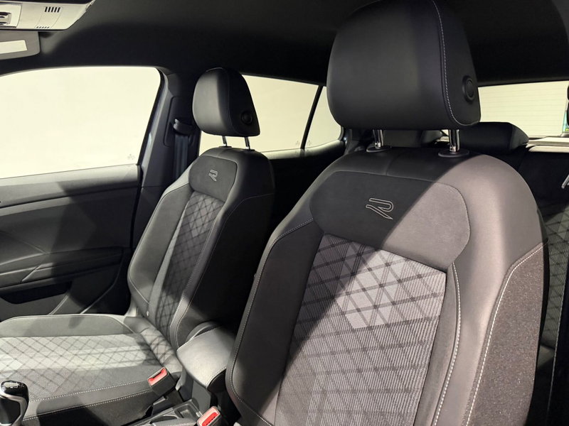 Volkswagen T-Cross usata a Genova (9)