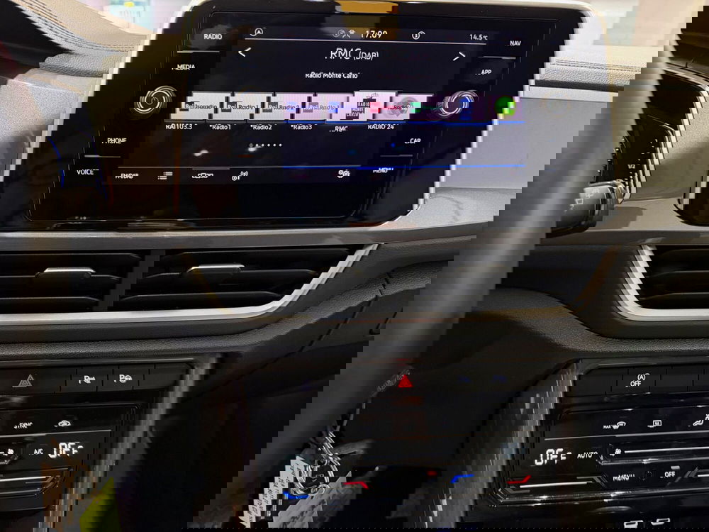 Volkswagen T-Roc usata a Genova (14)