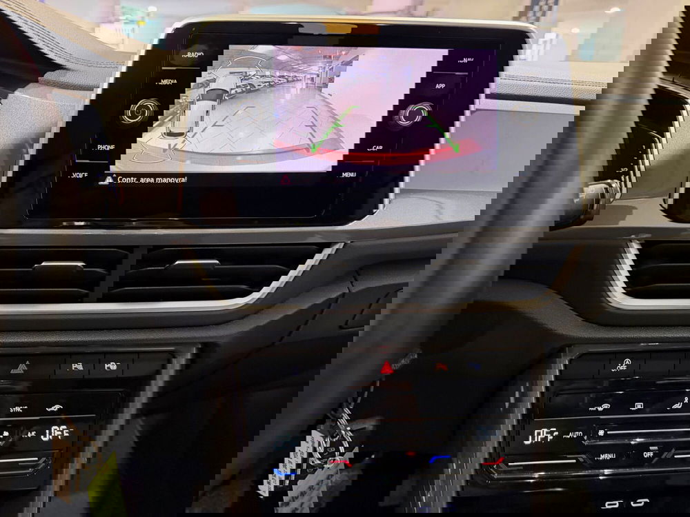 Volkswagen T-Roc usata a Genova (15)