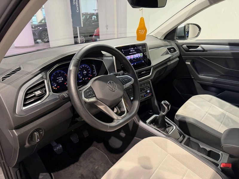 Volkswagen T-Roc usata a Genova (8)