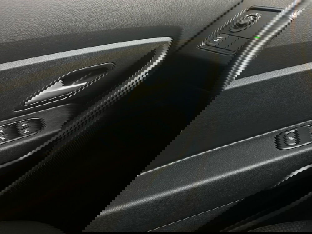 Dacia Duster usata a Roma (13)