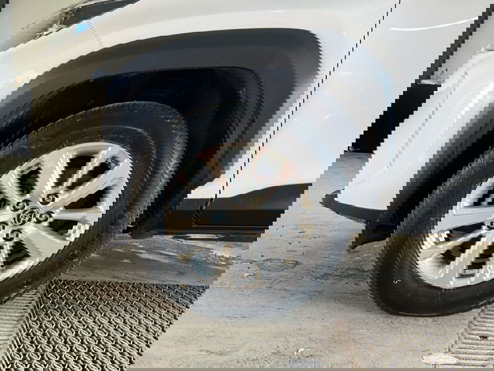 Toyota Yaris Cross usata a Roma (9)