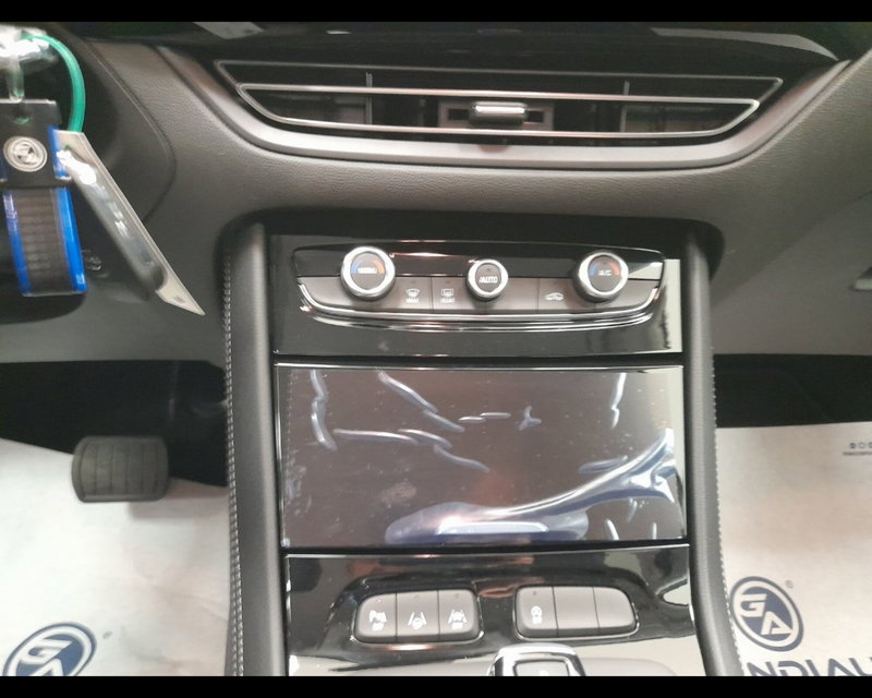 Opel Grandland nuova a Asti (18)