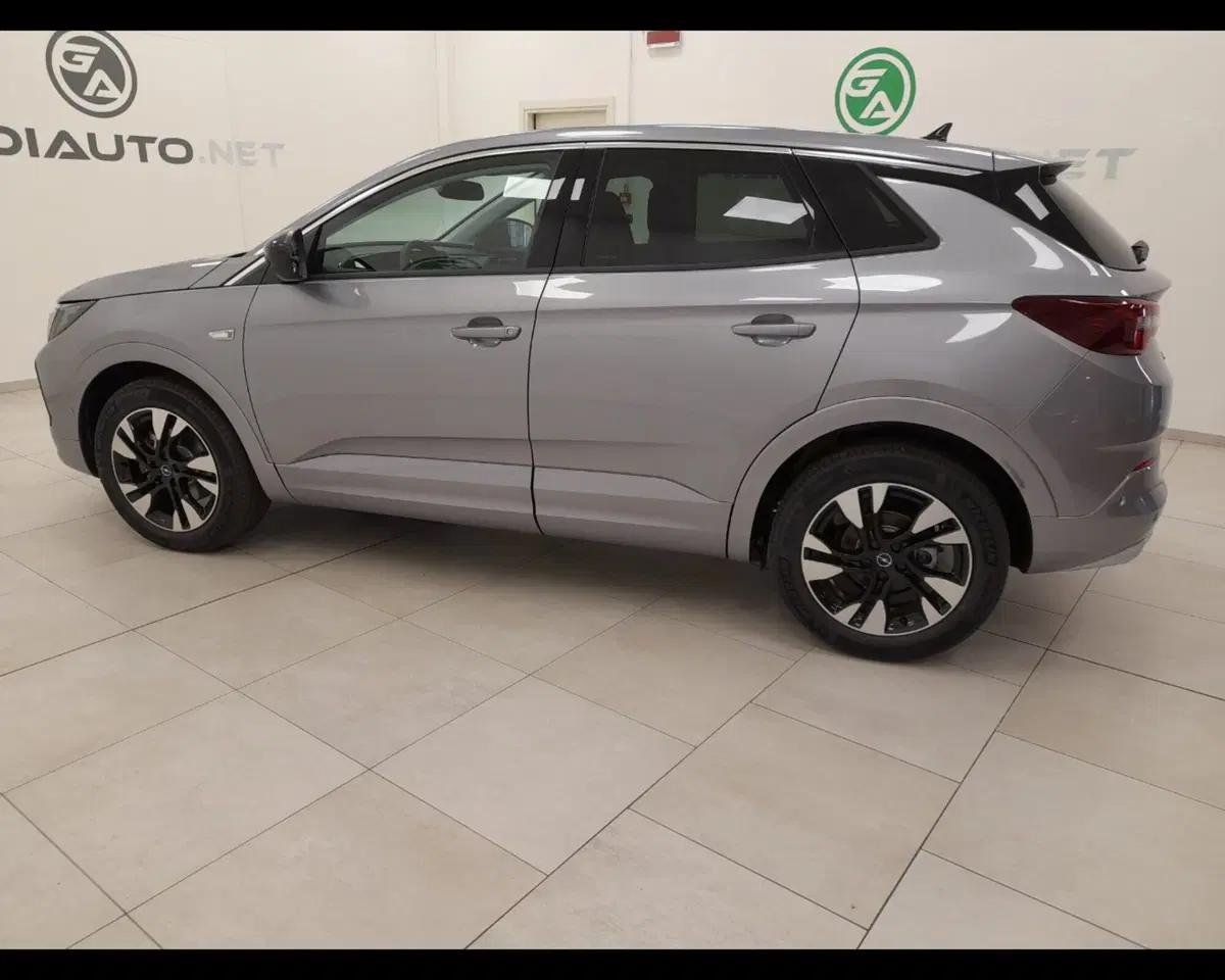 Opel Grandland nuova a Asti (4)