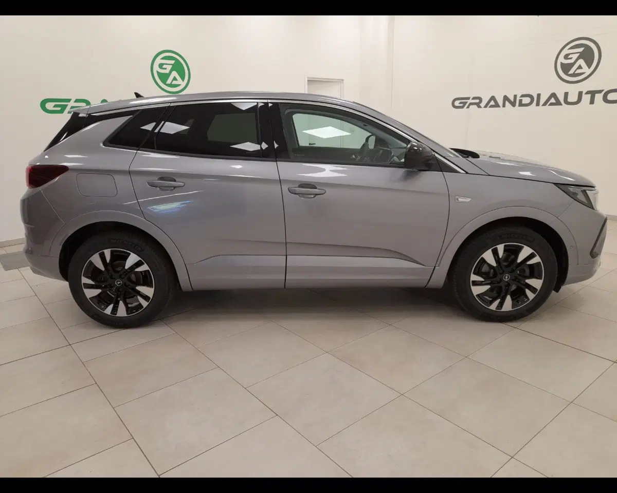 Opel Grandland nuova a Asti (5)